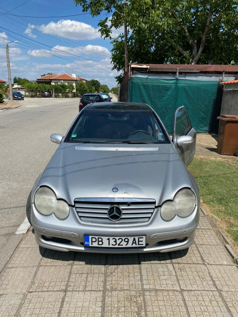 Mercedes-Benz C 220, снимка 2 - Автомобили и джипове - 53432583