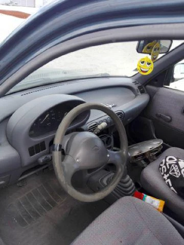 Nissan Micra 1.0, снимка 4 - Автомобили и джипове - 46822829