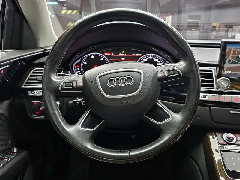 Audi A8 3.0 TDI Quattro, снимка 13 - Автомобили и джипове - 54564915