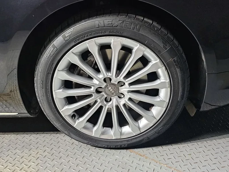 Audi A8 3.0 TDI Quattro, снимка 5 - Автомобили и джипове - 54564915