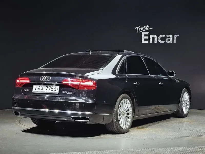 Audi A8 3.0 TDI Quattro, снимка 2 - Автомобили и джипове - 54564915
