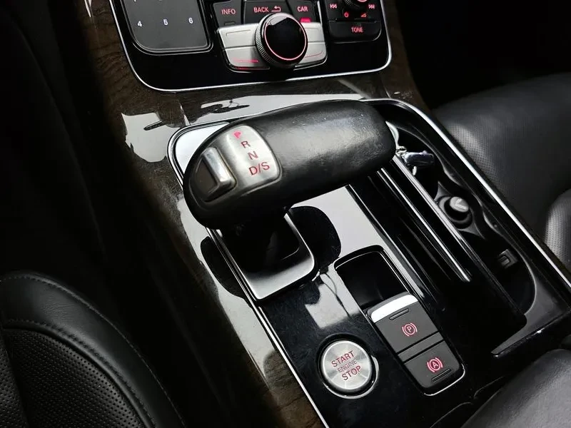 Audi A8 3.0 TDI Quattro, снимка 9 - Автомобили и джипове - 54564915
