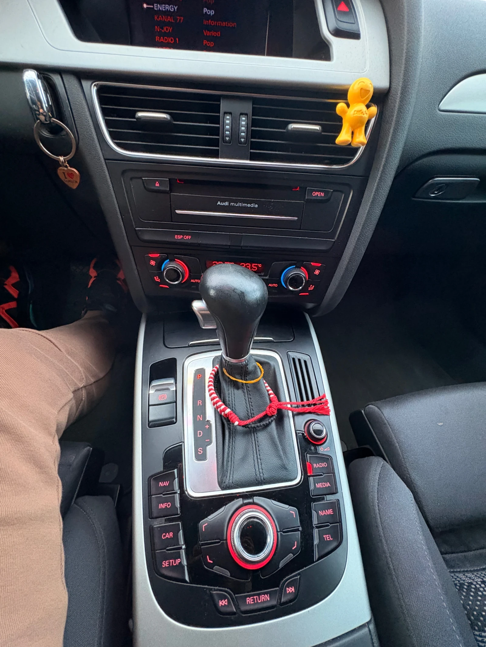 Audi A4 2.7 - изображение 8
