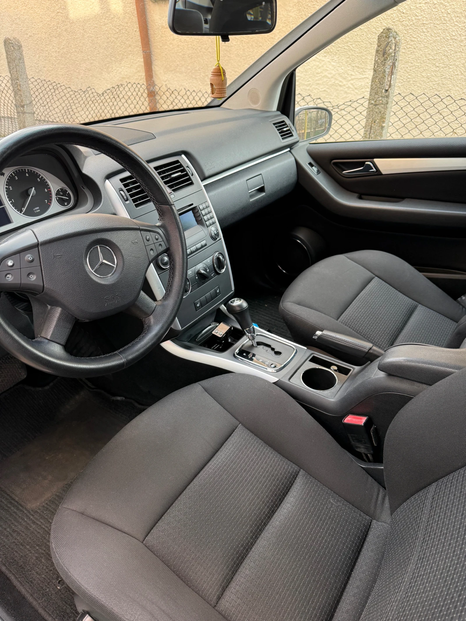 Mercedes-Benz B 170  - изображение 9
