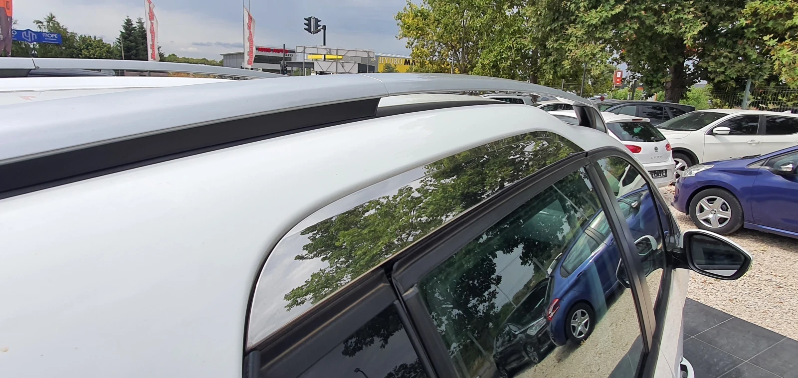 Peugeot 2008 1.6е-HDI ALLURE - изображение 10