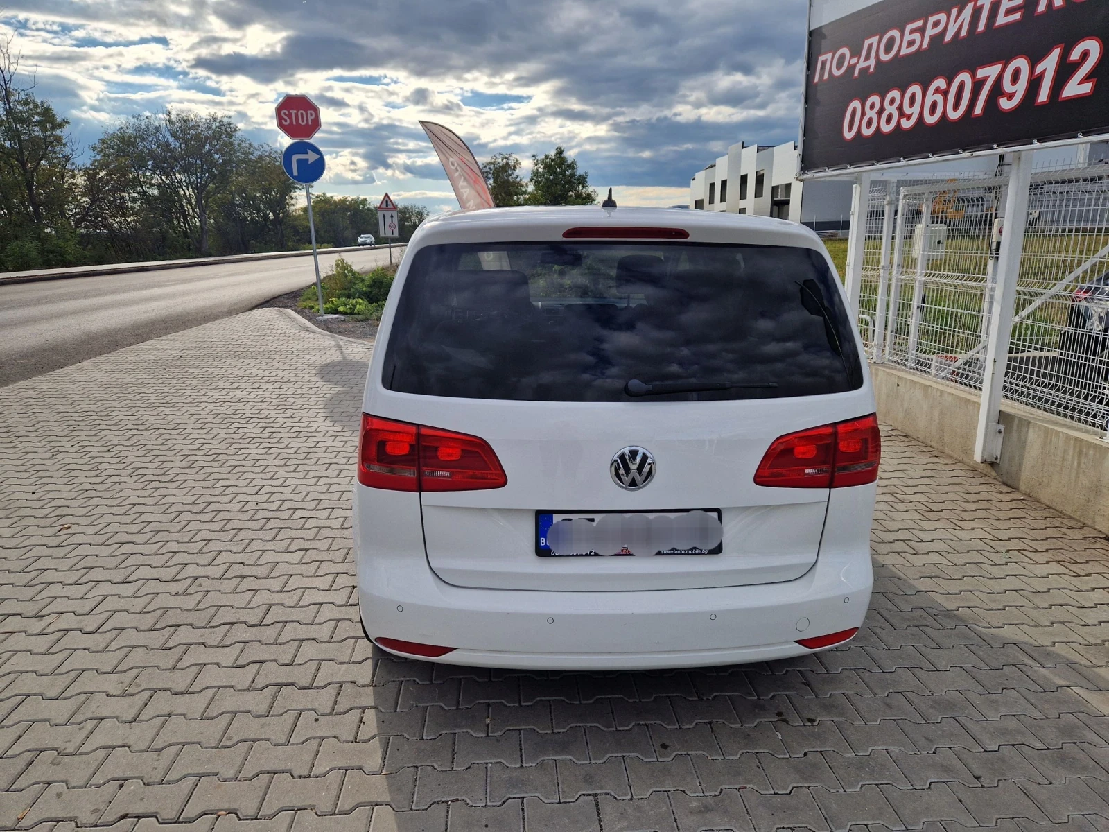 VW Touran 2.0TDI DSG  - изображение 6