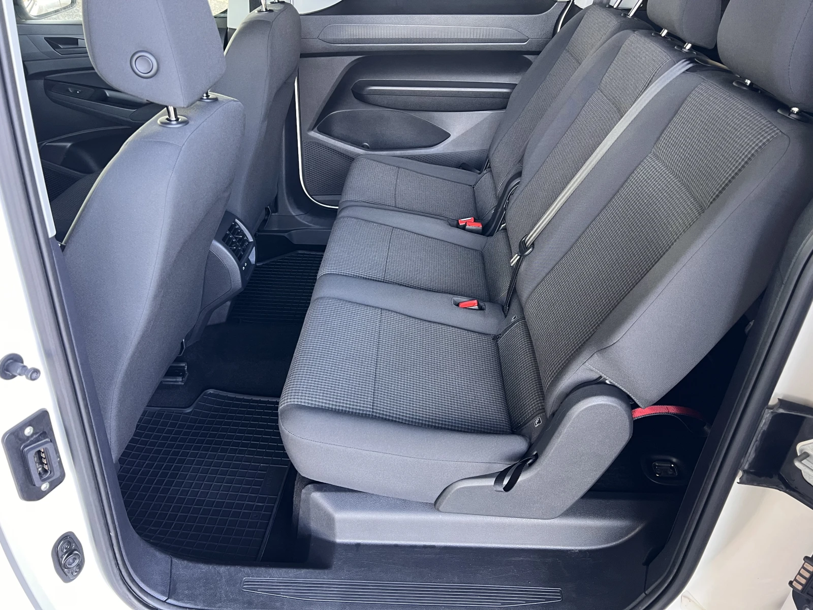 VW Caddy Life/2.0TDI/102k.c./6MT/6+ 1/�������� | Mobile.bg � ����������� 10