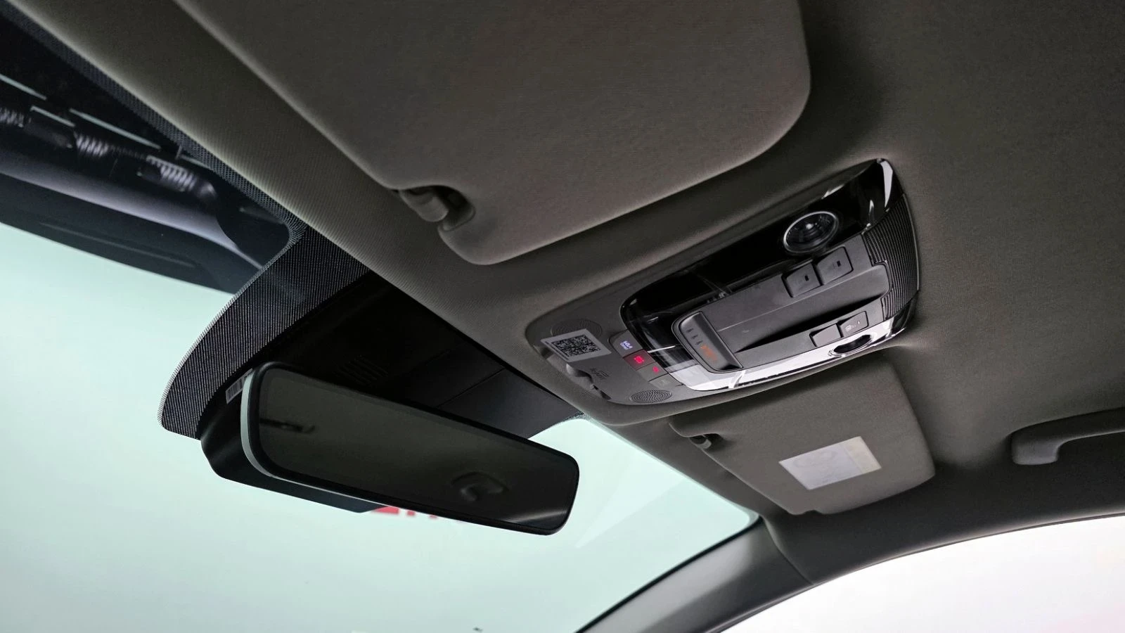 Kia K5 2.0LPI Trendy autogeorge.com | Mobile.bg � ����������� 17