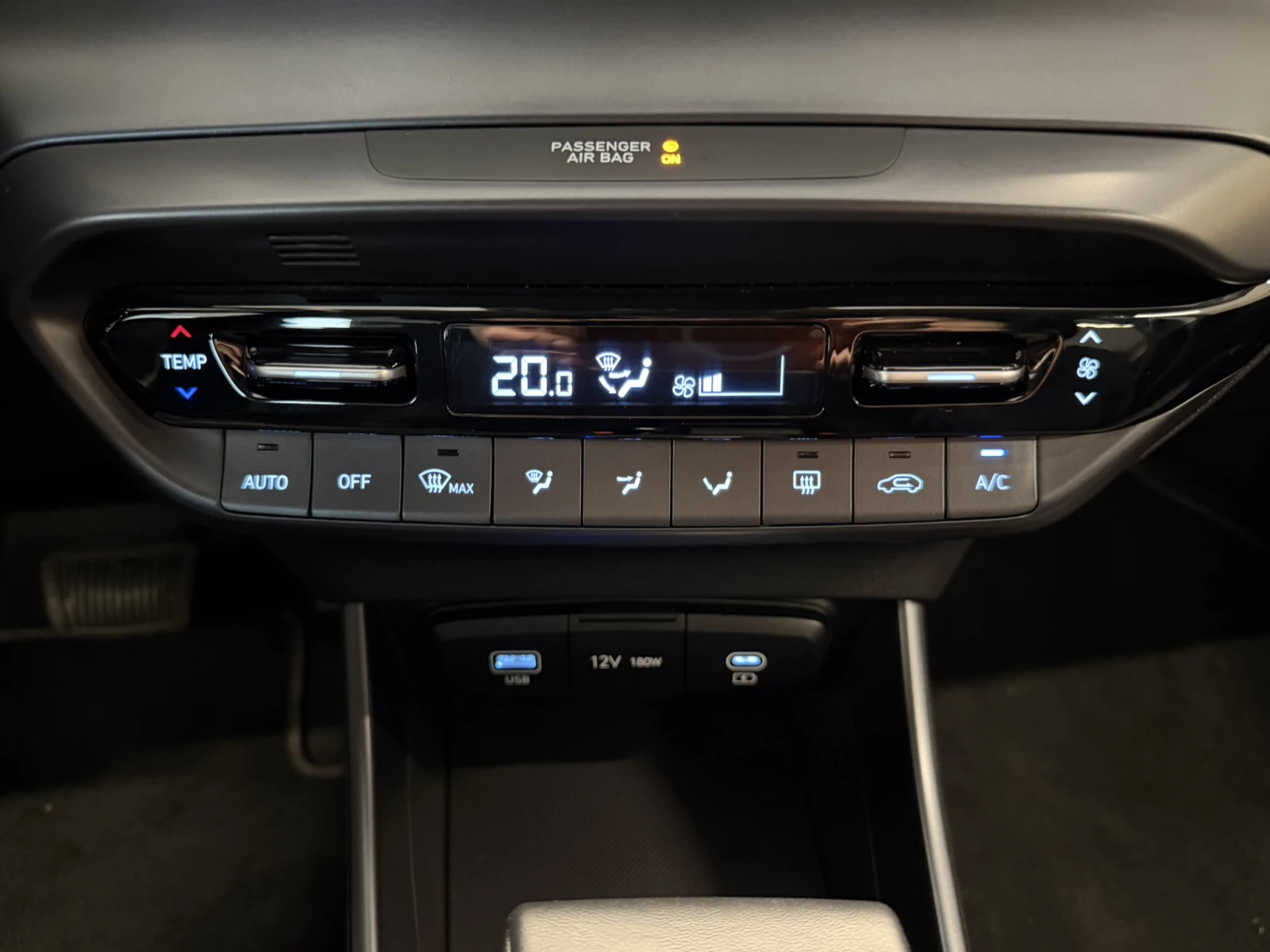 Hyundai I20 COMFORT PLUS, снимка 14 - Автомобили и джипове - 54227720