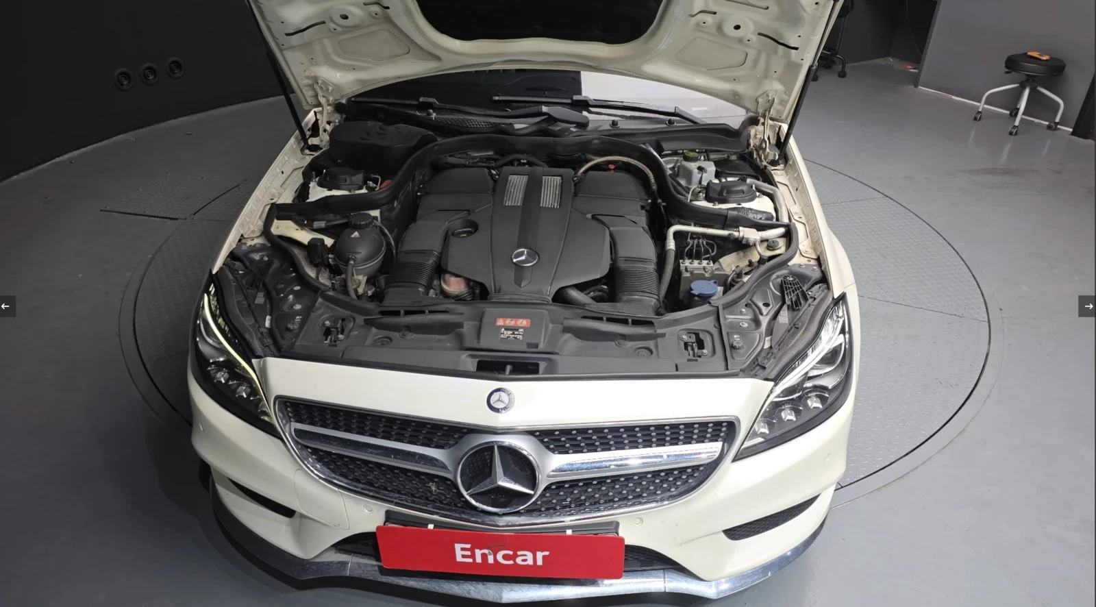Mercedes-Benz CLS 400 АВТОКРЕДИТ, снимка 4 - Автомобили и джипове - 54454248