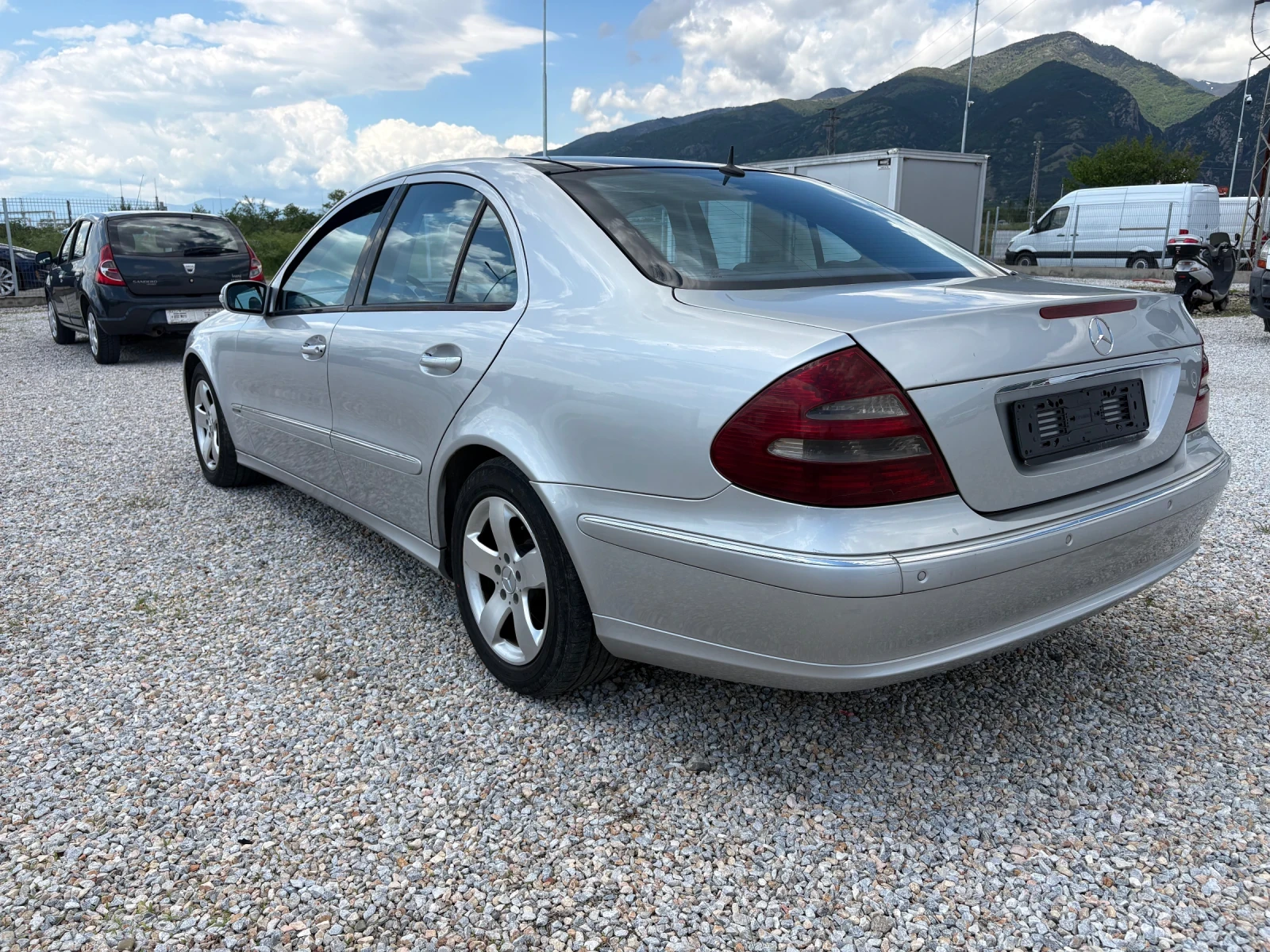 Mercedes-Benz E 320 Е 320 CDI, снимка 5 - Автомобили и джипове - 54662724
