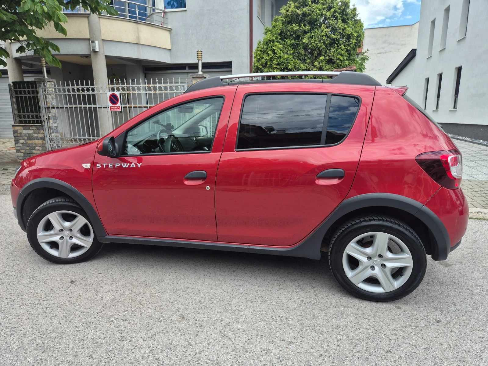 Dacia Sandero STEPWAY - АВТОМАТИК, снимка 17 - Автомобили и джипове - 54670878