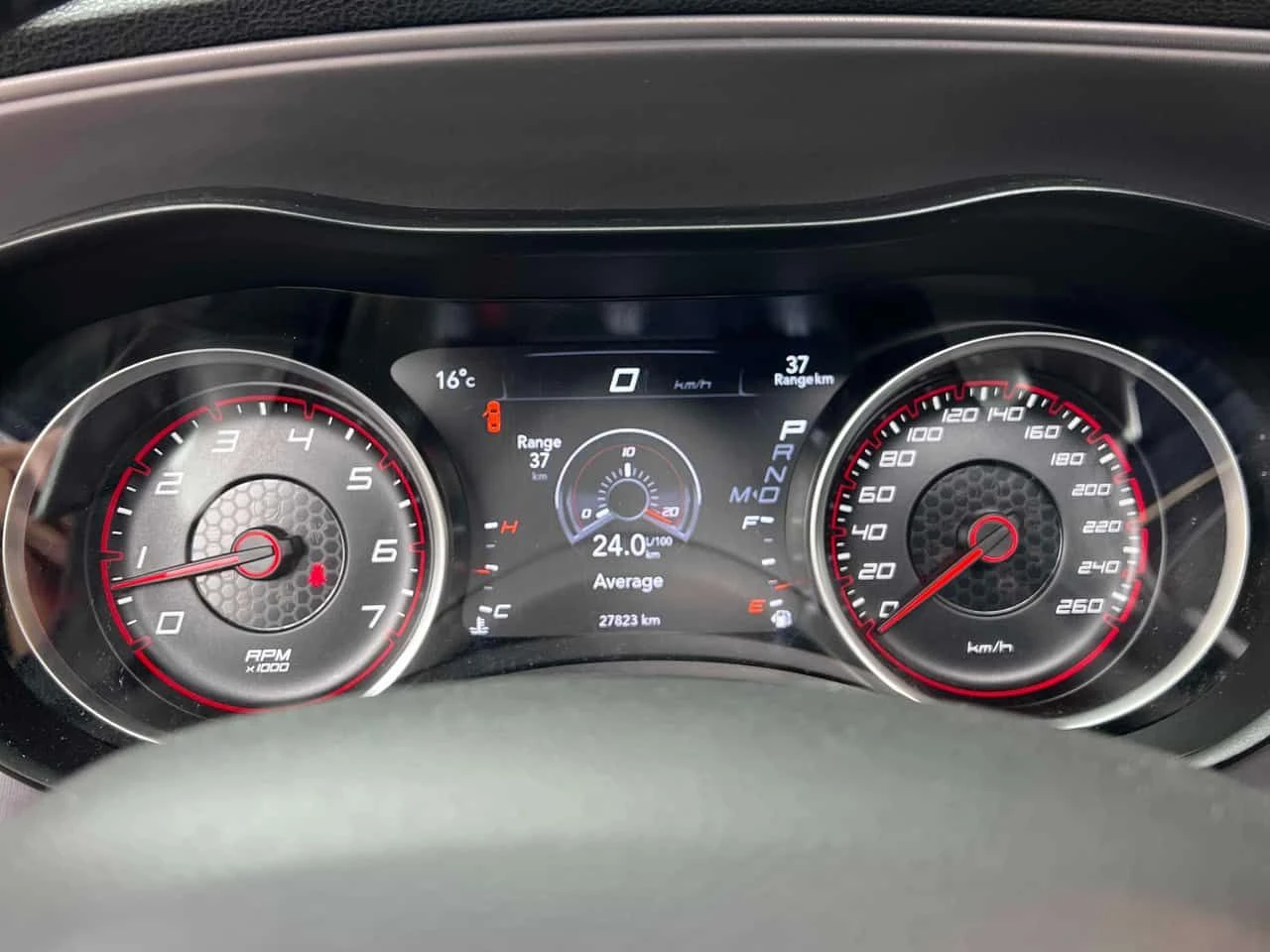 Dodge Charger * R/T * CARFAX * БЕЗ ПЪРВОНАЧАЛНА ВНОСКА, снимка 7 - Автомобили и джипове - 54770965