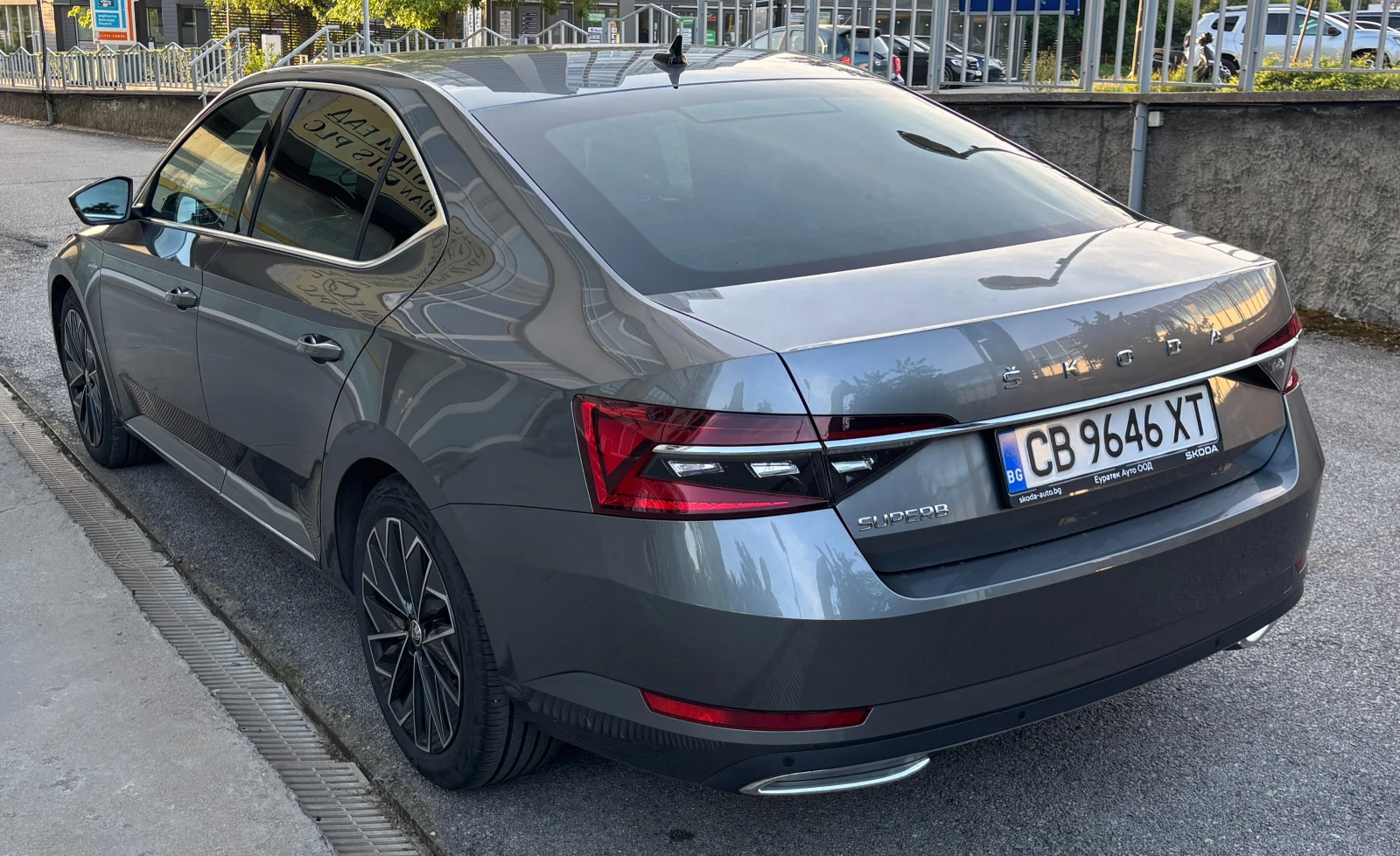 Skoda Superb L&K, снимка 6 - Автомобили и джипове - 54736103