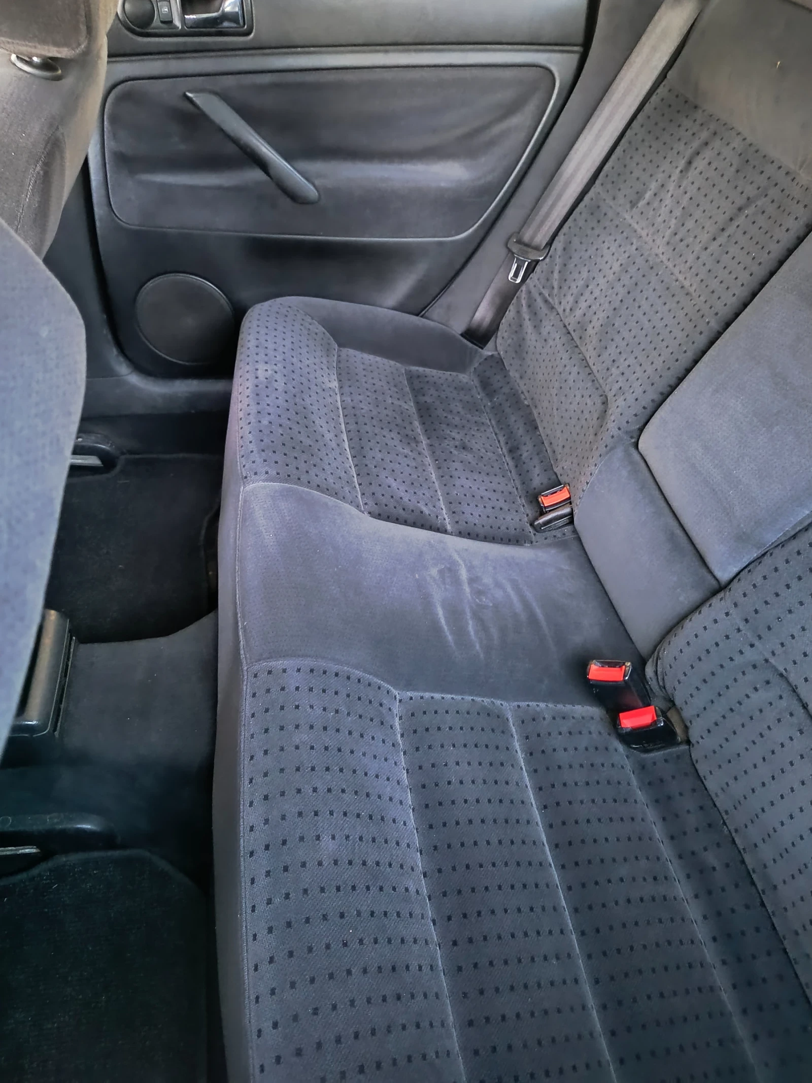 VW Passat, снимка 5 - Автомобили и джипове - 54825303