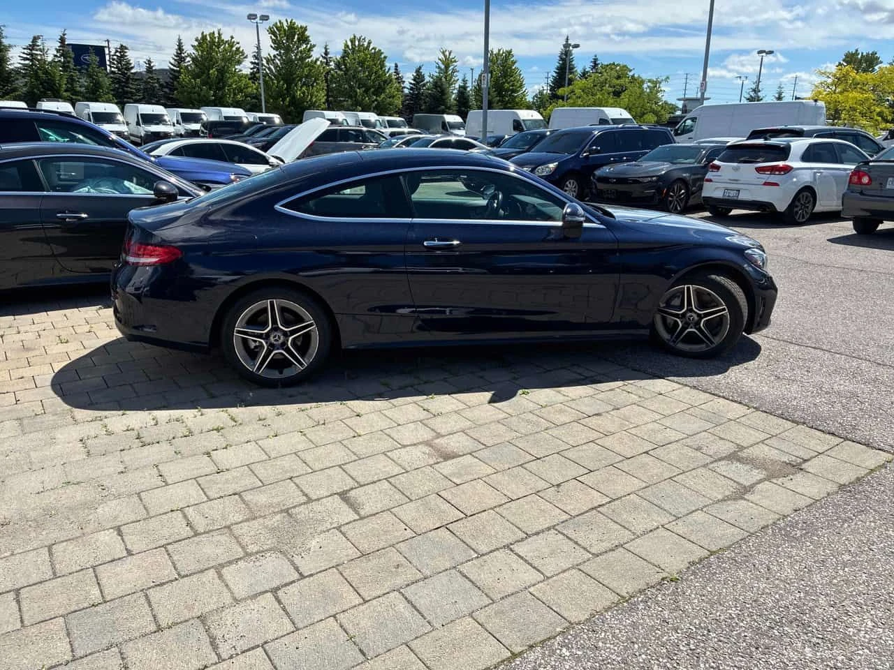 Mercedes-Benz C 300 * ОТ ГЛАВНО ПРЕДСТАВИТЕЛСТВО НА MERCEDES-BENZ, снимка 4 - Автомобили и джипове - 54975371