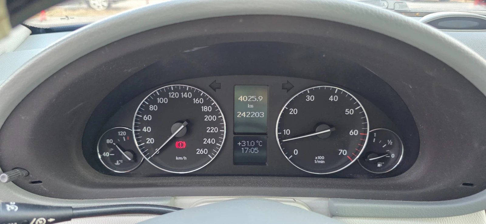 Mercedes-Benz C 200 163-6ск., снимка 15 - Автомобили и джипове - 55054878