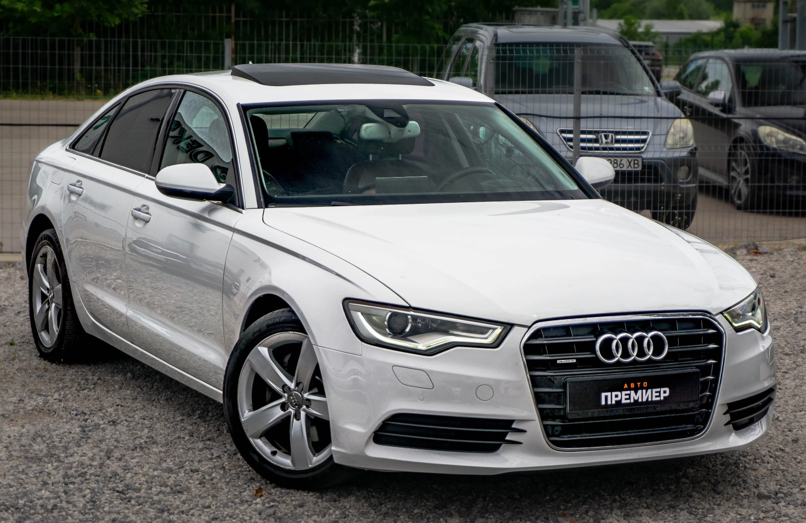 Audi A6 2.0 TDI Quattro-Реални КМ!, снимка 3 - Автомобили и джипове - 55134292