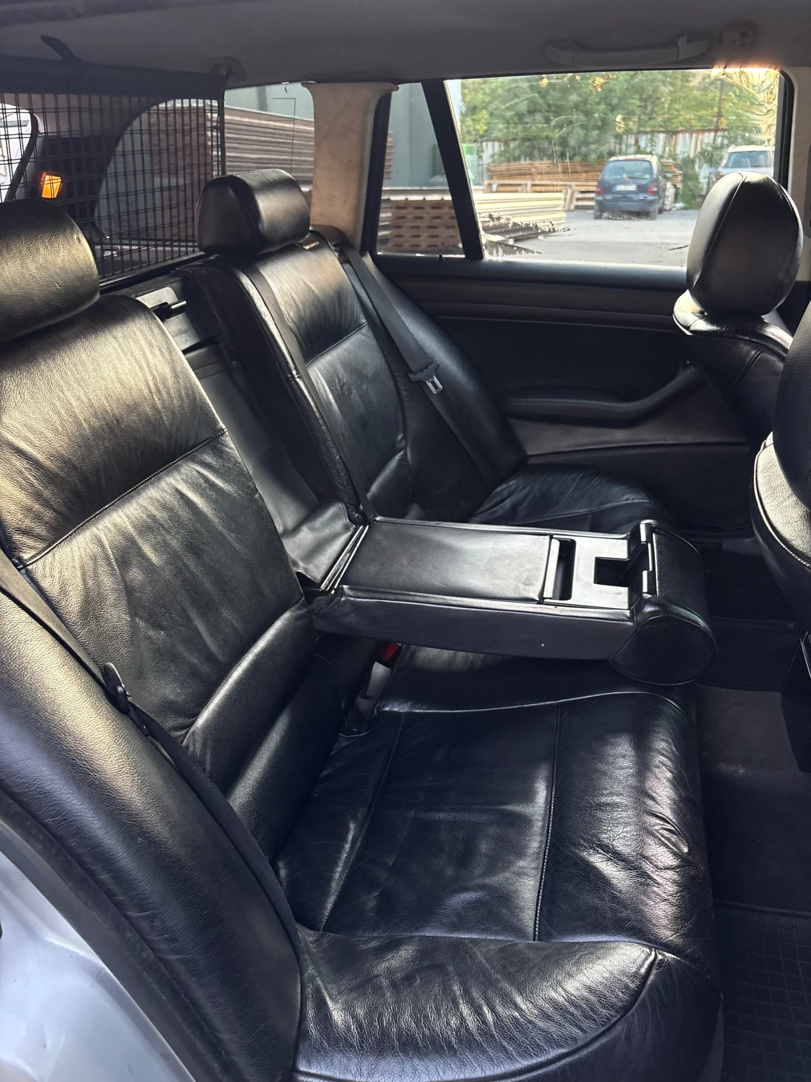 BMW 320, снимка 8 - Автомобили и джипове - 55193273