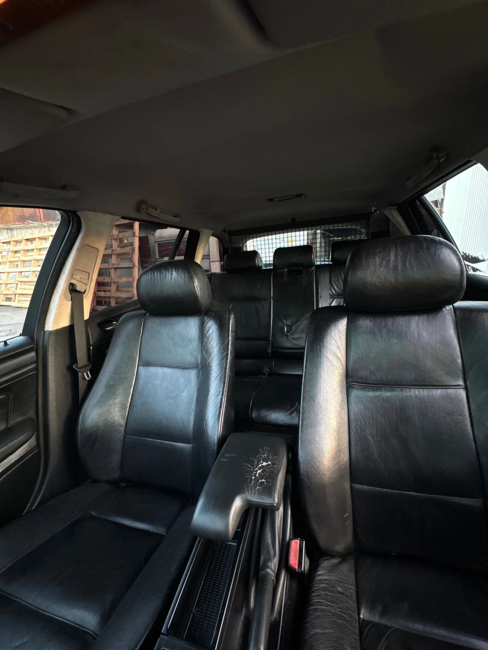 BMW 320, снимка 6 - Автомобили и джипове - 55193273