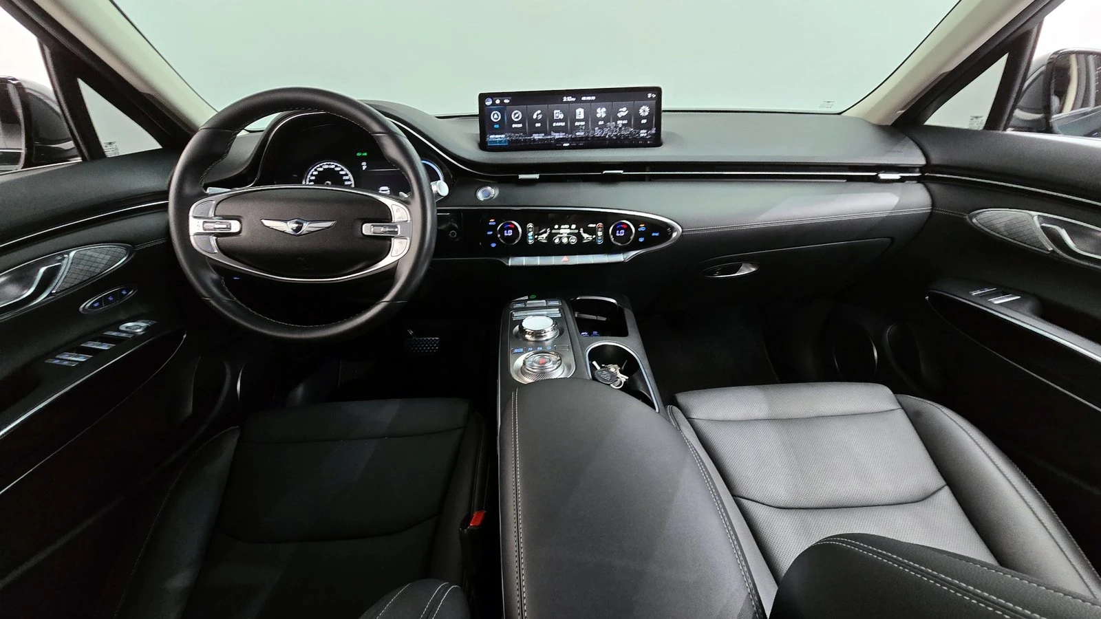 Genesis GV70 2.5 НАЛИЧНА КРАЙНА ЦЕНА, снимка 7 - Автомобили и джипове - 55243513