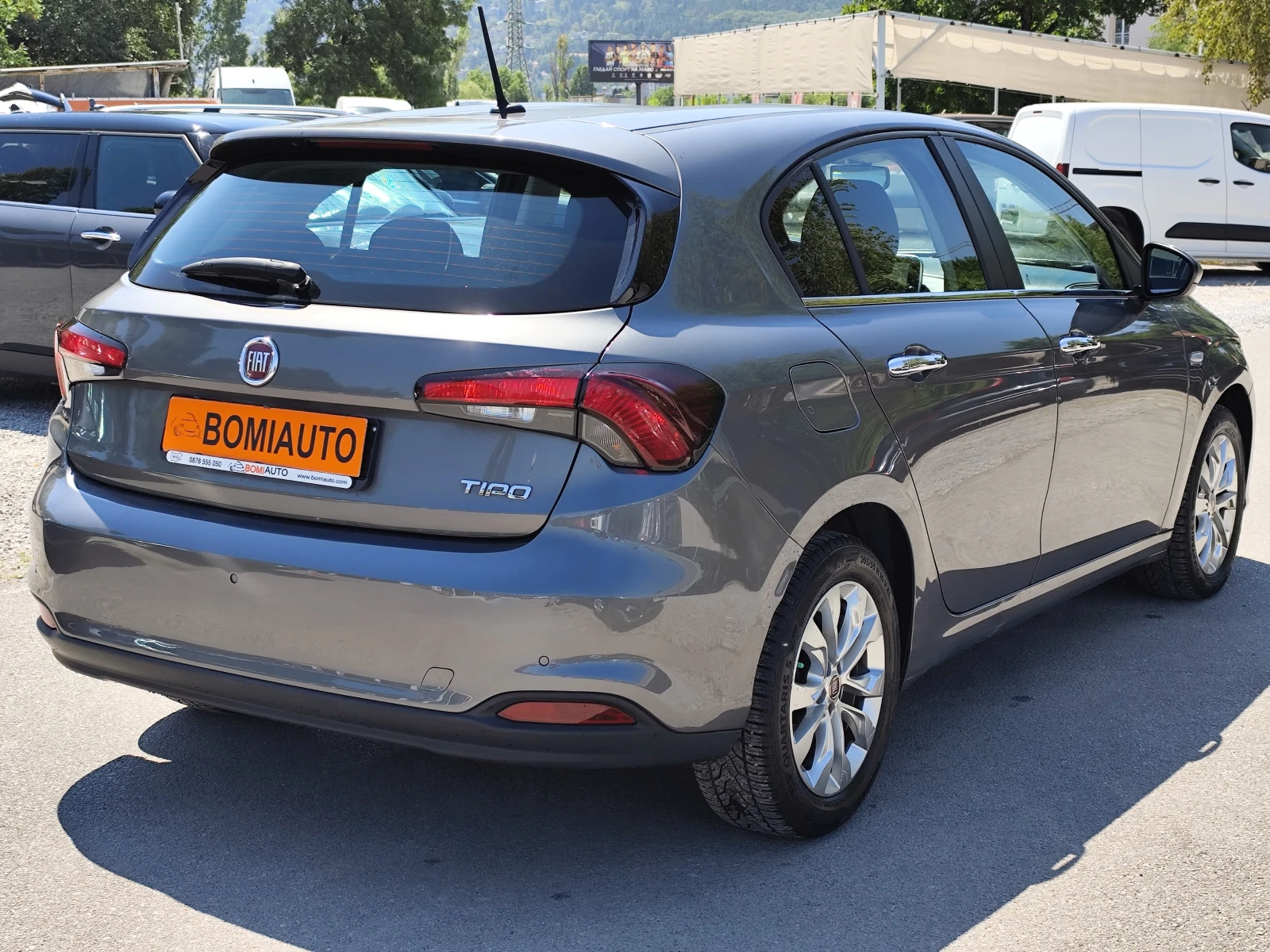 Fiat Tipo 1.6mJT* АВТОМАТИК* LED* NAVI* ЕURO 6D* , снимка 4 - Автомобили и джипове - 55404866
