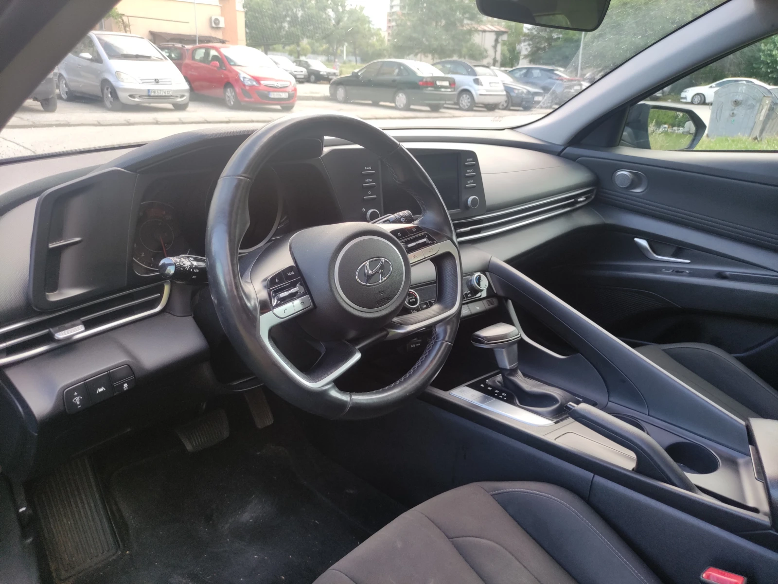 Hyundai Elantra, снимка 7 - Автомобили и джипове - 55544102