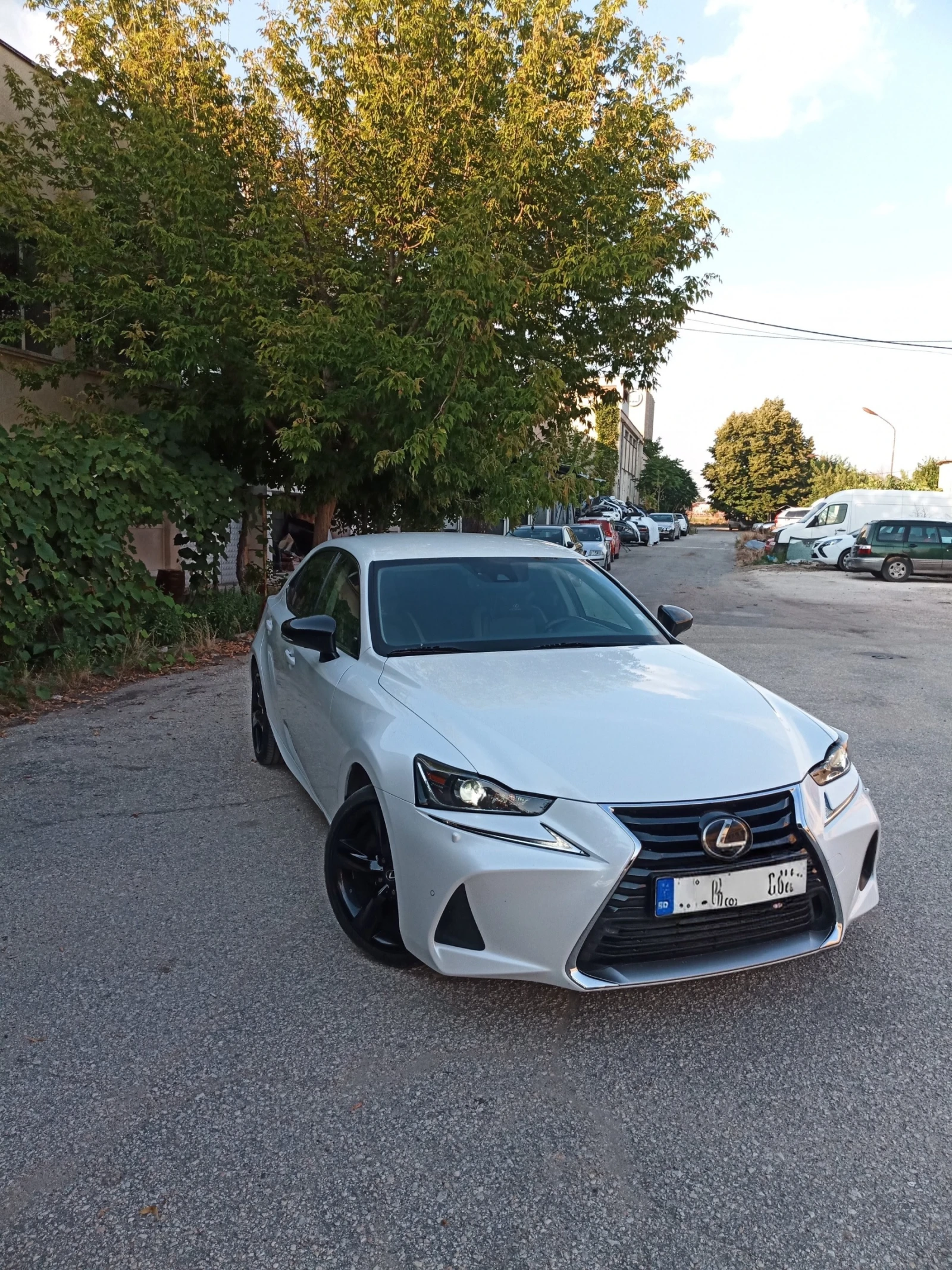 Lexus IS 300 Luxury Sport Line 2020�.| ����� ����. ������� | Mobile.bg � ����������� 1