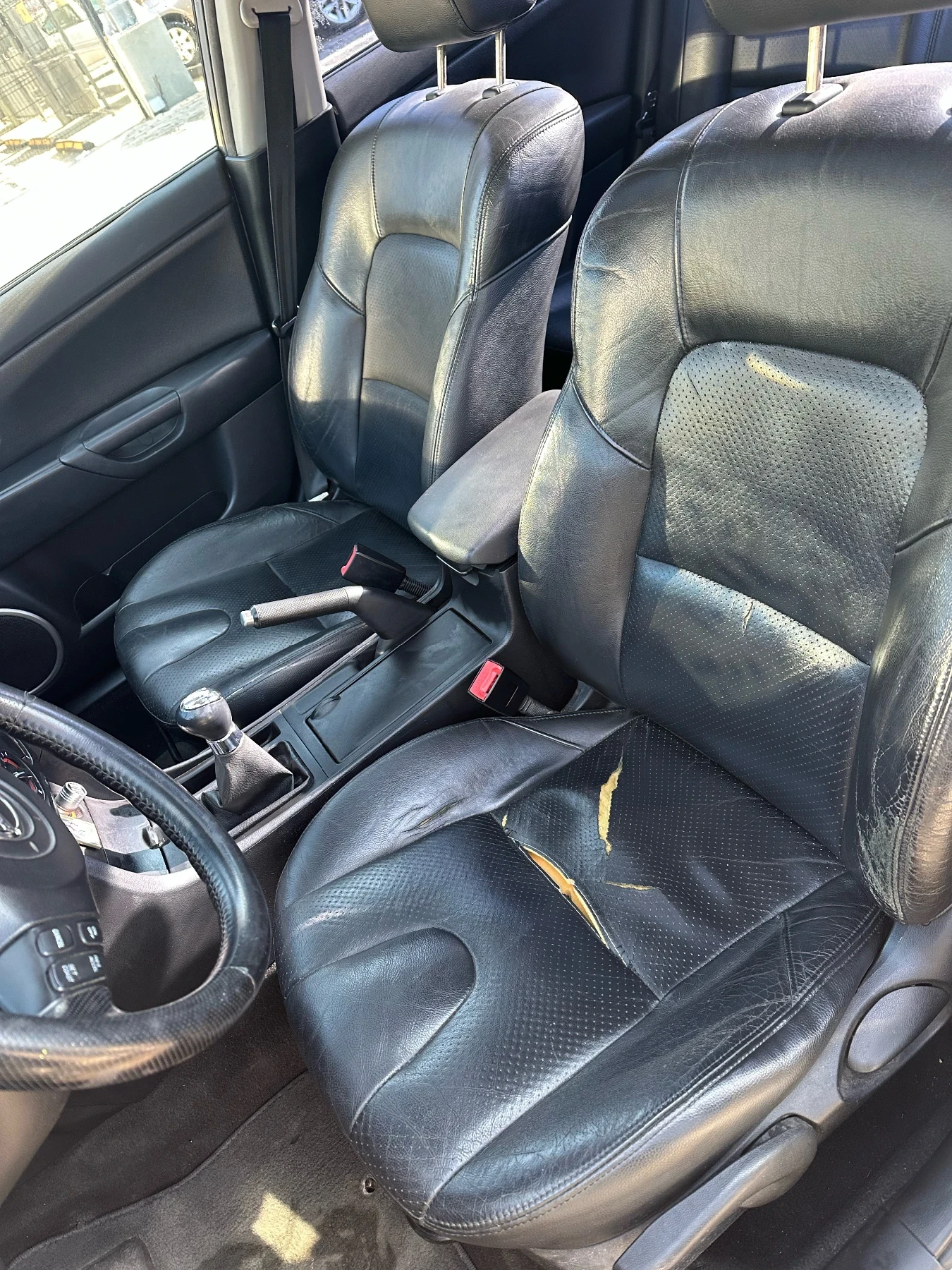 Mazda 3 2.3 газ, снимка 7 - Автомобили и джипове - 55968157