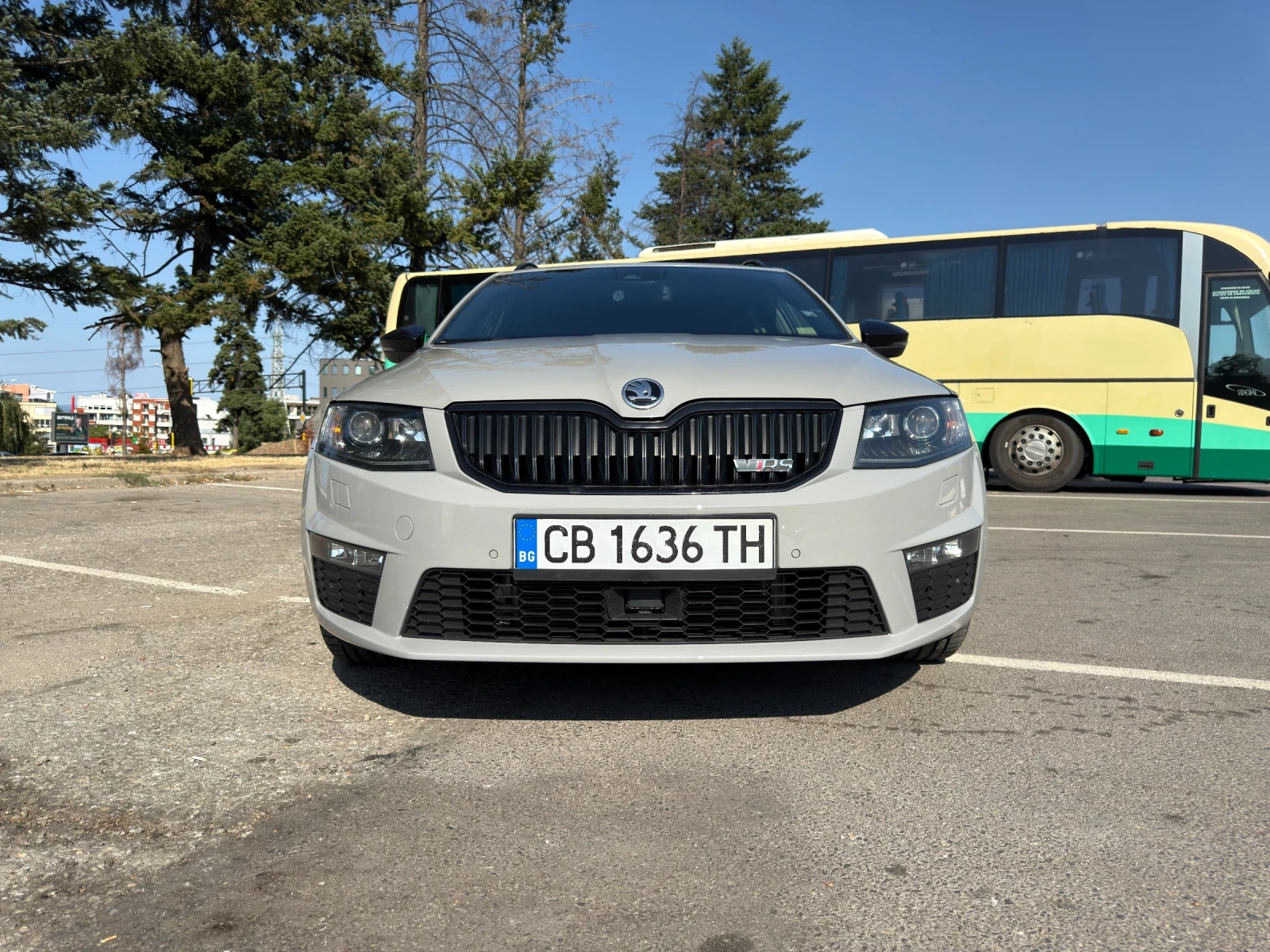 Skoda Octavia vRS 2.0 TDi, снимка 8 - Автомобили и джипове - 56106820
