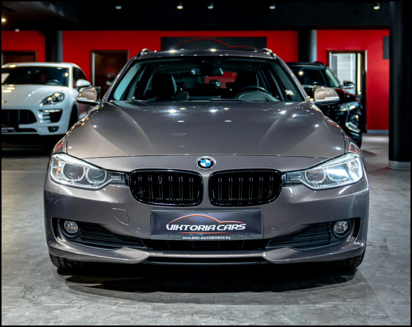 BMW 320 d* xDrive* Head up* Панорама, снимка 2 - Автомобили и джипове - 56213375