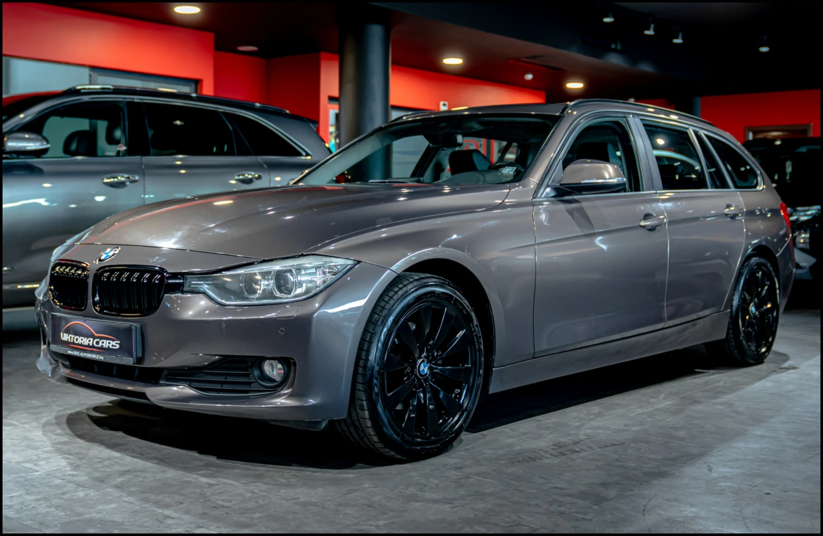 BMW 320 d* xDrive* Head up* Панорама, снимка 3 - Автомобили и джипове - 56213375
