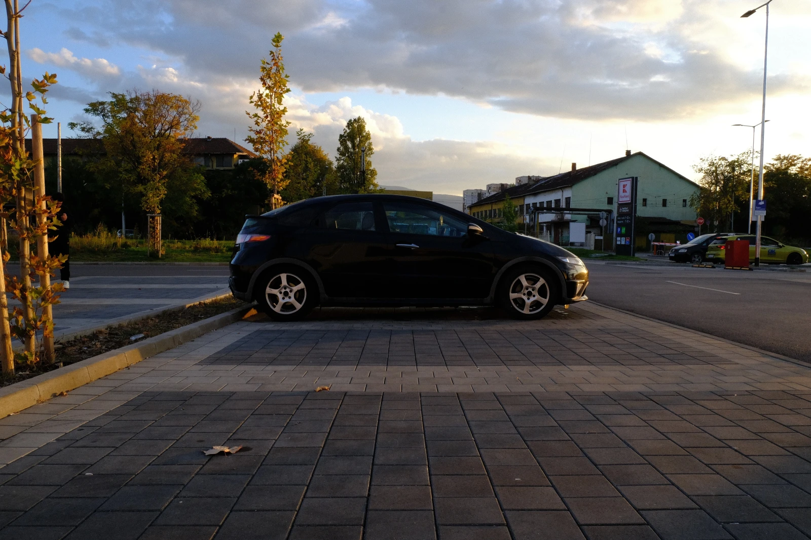 Honda Civic, снимка 4 - Автомобили и джипове - 56485575