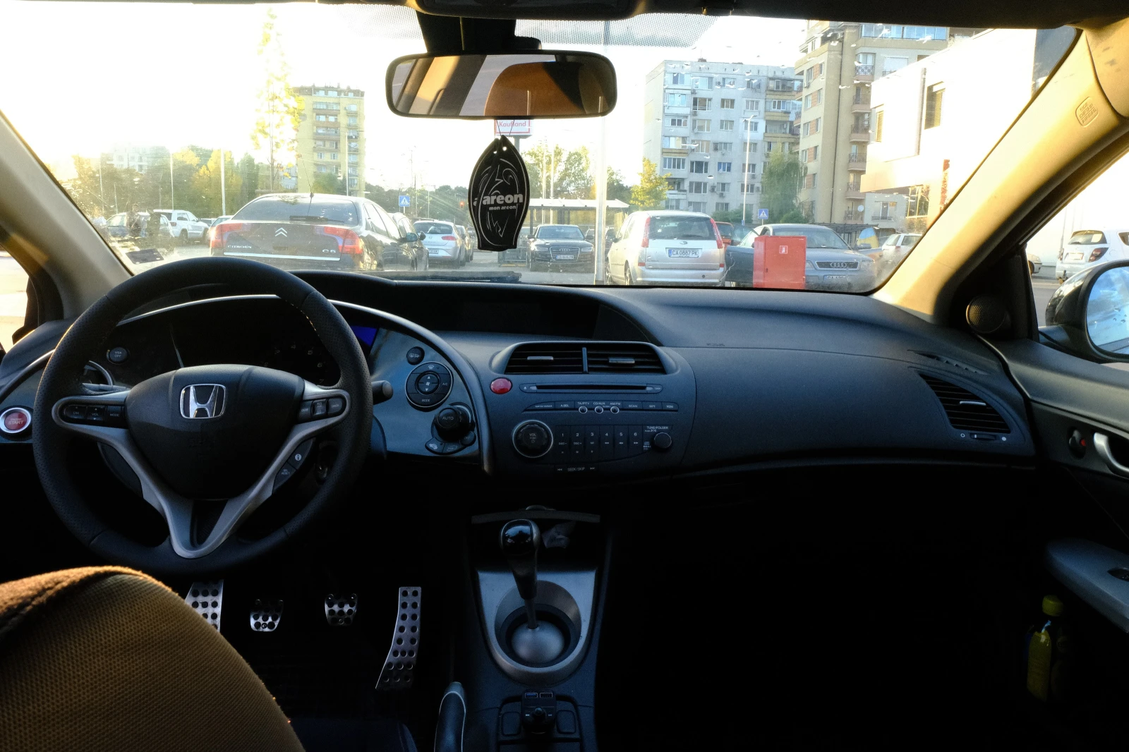 Honda Civic, снимка 6 - Автомобили и джипове - 56485575