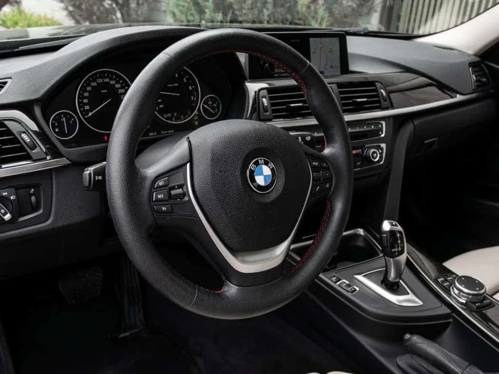 BMW 320, снимка 8 - Автомобили и джипове - 56712006