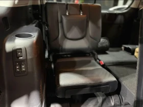 Lexus GX 460 2015/ 7 места/4х4/Full/Блокаж/Телевизори/Карфакс, снимка 13