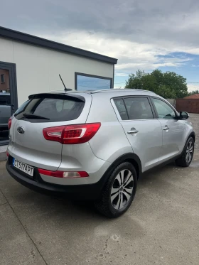 Kia Sportage 2.0i 4WD автомат, кожа, панорама, NAVI, ГАЗ, KEYS , снимка 11