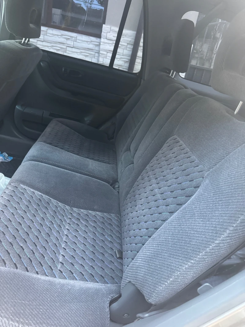 Honda Cr-v РЕАЛНИ КИЛОМЕТРИ!НЯМА ТОЧКА РЪЖДА!, снимка 8 - Автомобили и джипове - 52163186