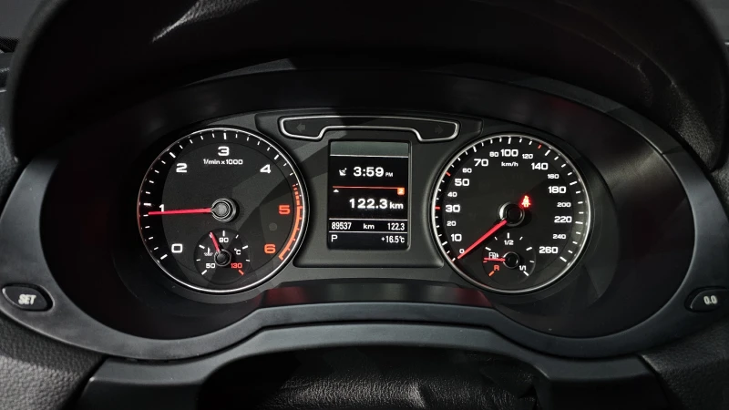 Audi Q3 35TDI QUATTRO DYNAMIC autogeorge.com, снимка 7 - Автомобили и джипове - 52287771