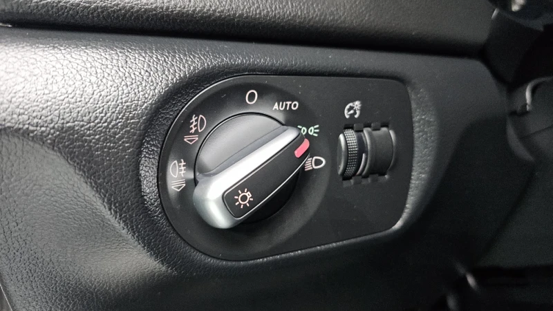 Audi Q3 35TDI QUATTRO DYNAMIC autogeorge.com, снимка 12 - Автомобили и джипове - 52287771