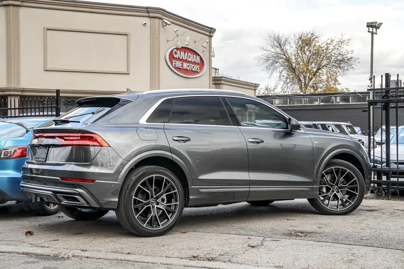 Audi Q8 S-LINE, PANORAMA, DISTRONIC, OБДУХ, BOSE, 360* , снимка 5 - Автомобили и джипове - 52493900