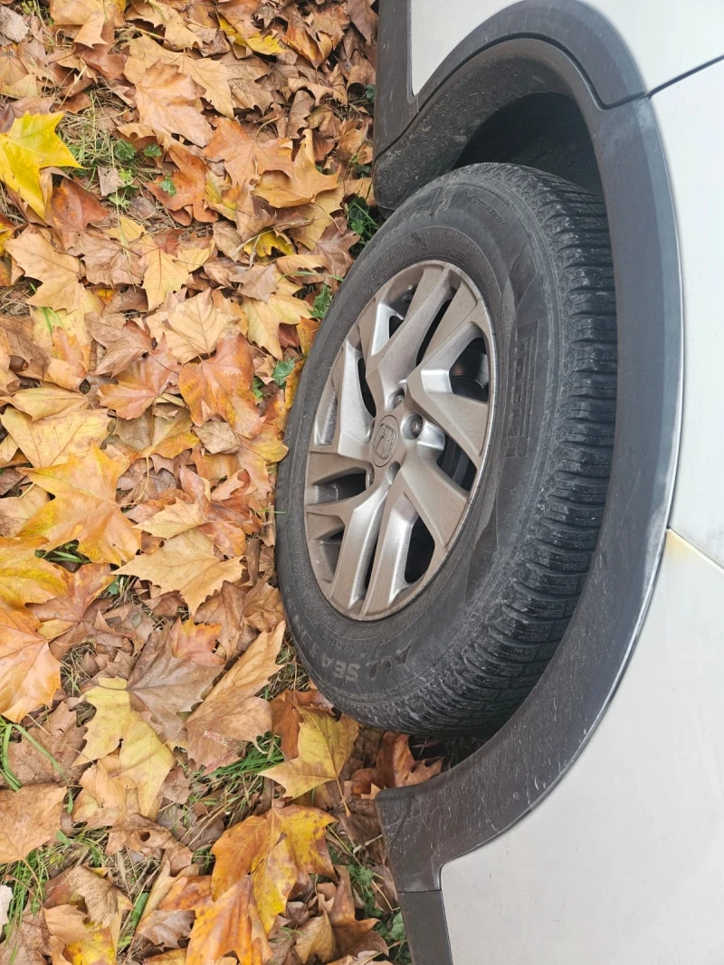 Honda Cr-v (KATO НОВА), снимка 8 - Автомобили и джипове - 52658319