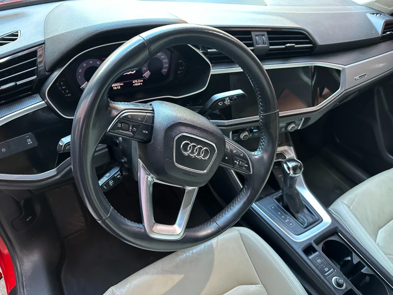 Audi Q3, снимка 4 - Автомобили и джипове - 53404454