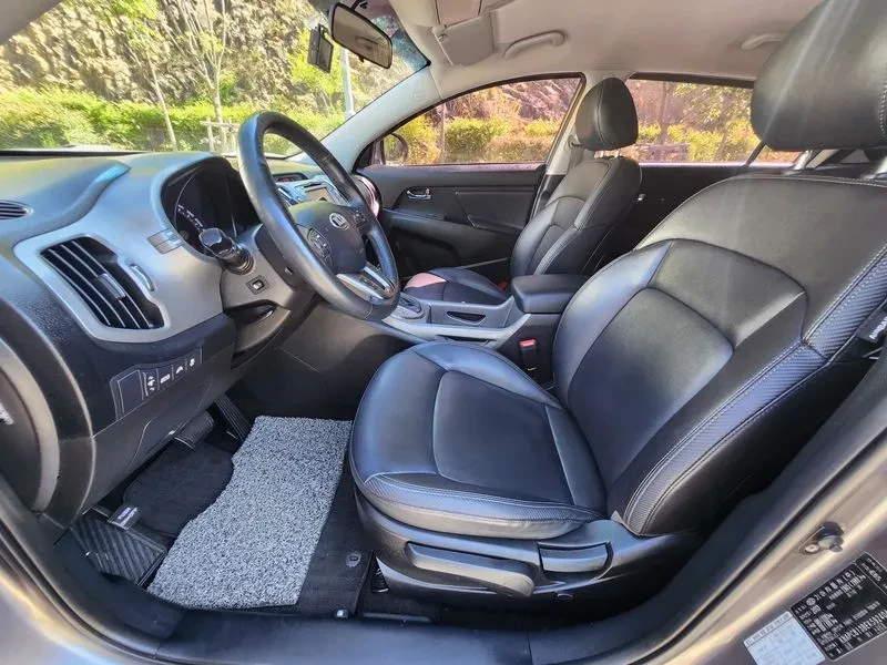 Kia Sportage R Diesel 2Wd Trendy, снимка 8 - Автомобили и джипове - 55048966