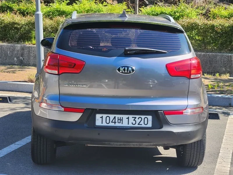 Kia Sportage R Diesel 2Wd Trendy, снимка 4 - Автомобили и джипове - 55048966