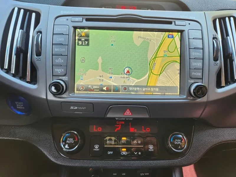 Kia Sportage R Diesel 2Wd Trendy, снимка 13 - Автомобили и джипове - 55048966
