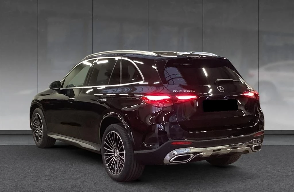 Mercedes-Benz GLC 220 d 4Matic = AMG Line= Advanced Plus Гаранция - изображение 2