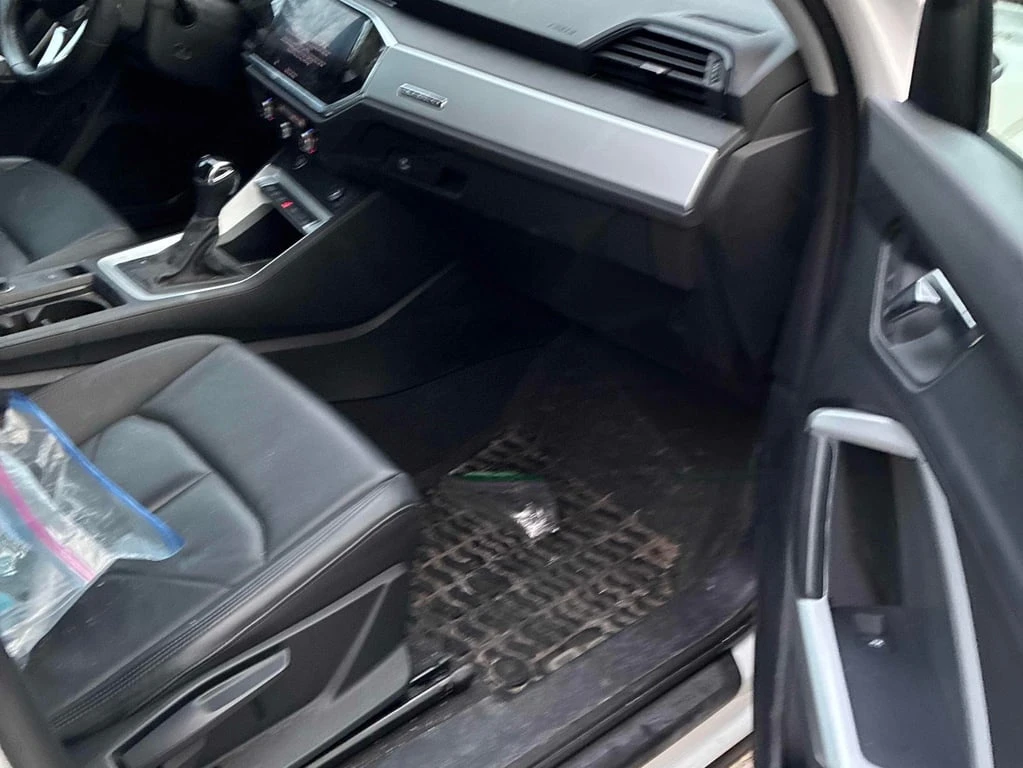 Audi Q3 * 45 TFSI quattro * CARFAX * ���� �� �� | Mobile.bg � ����������� 13