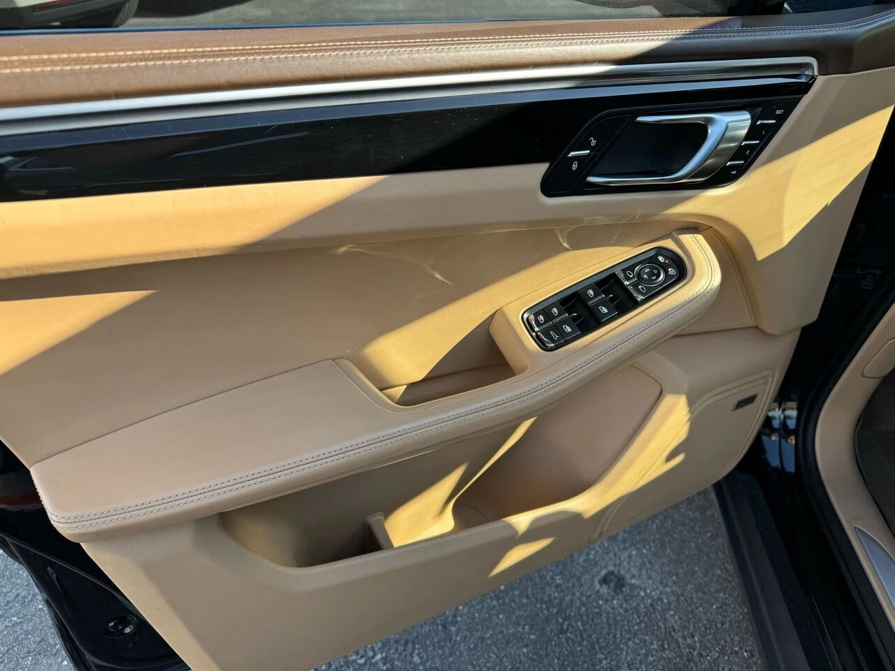 Porsche Macan S, снимка 13 - Автомобили и джипове - 53599548