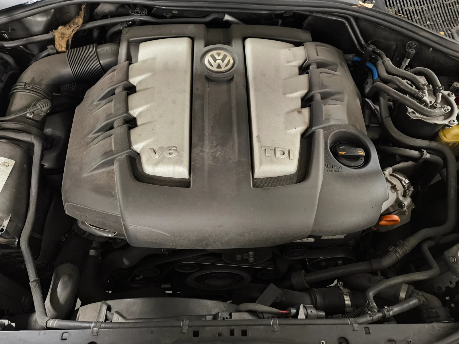 VW Touareg, снимка 7 - Автомобили и джипове - 53907301